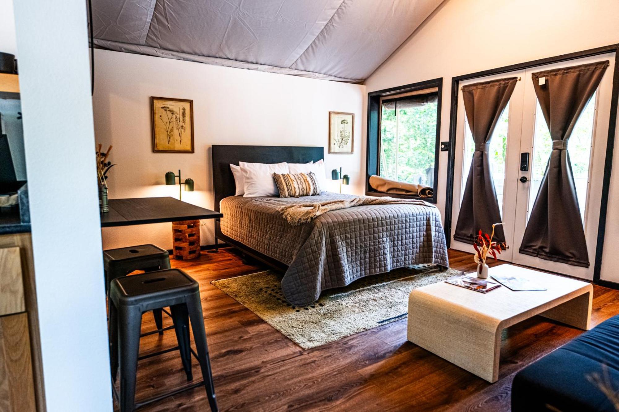 Starlight Haven Hot Springs Hotel Buitenkant foto